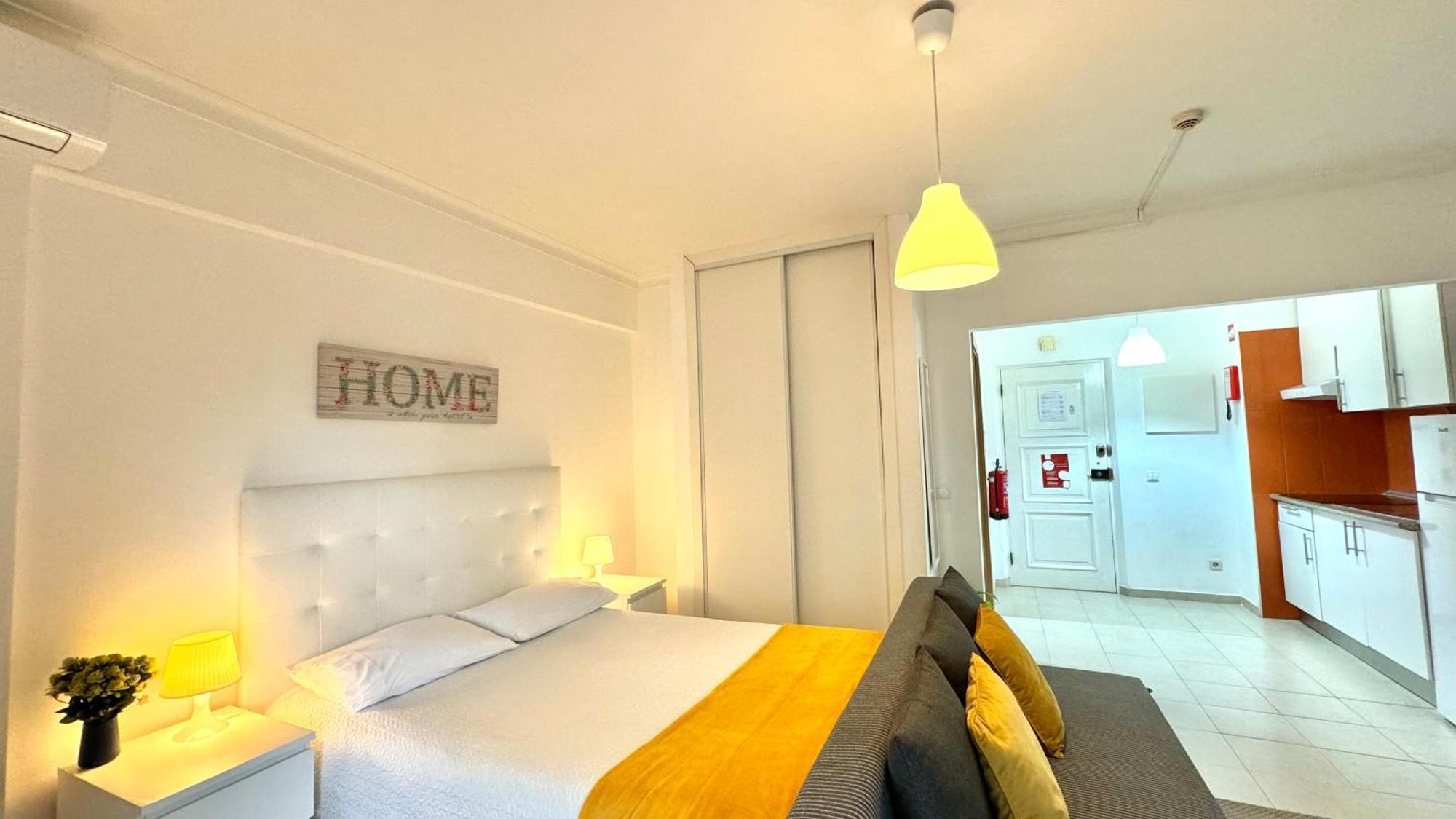 Appartement Da Rocha, 404 Casa Dos Arcos, Charming Studio, Air Conditioning, Internet, Pools, Sea View, By Ig Portimão