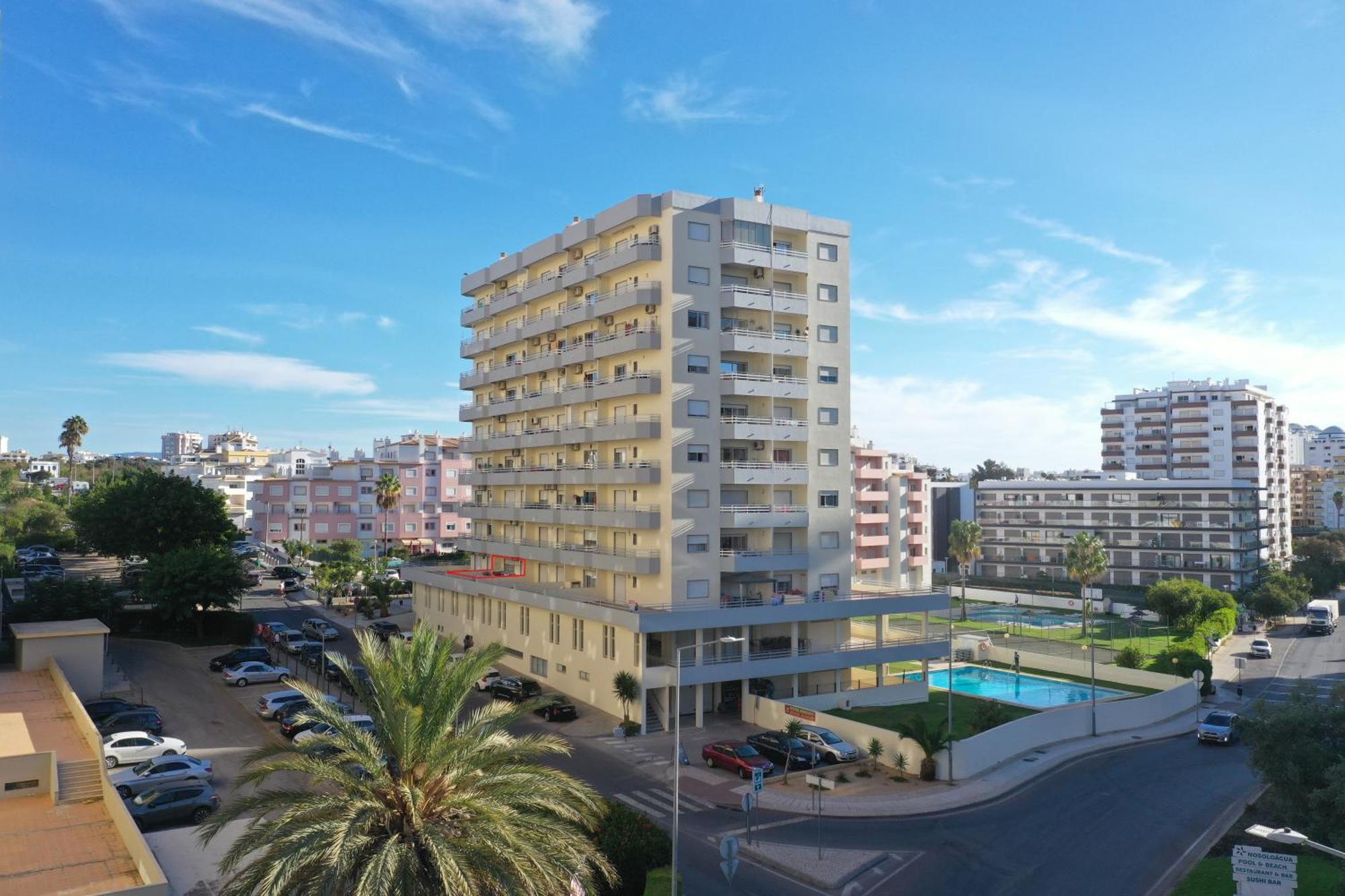 Apartment Casa Dos Arcos: Charming Seaside With Pools Portimao